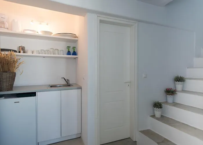 Вилла Myrovi Sunset Villa - Sea View & Pool In Kanalia