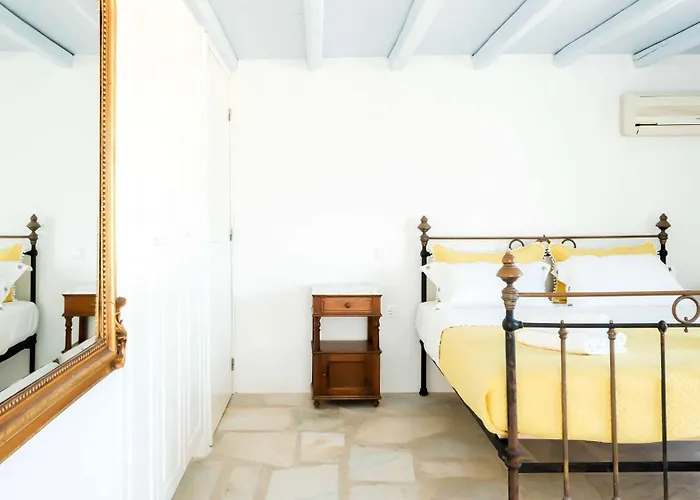 Myrovi Sunset Villa - Sea View & Pool In Kanalia Agios Ioannis Diakoftis